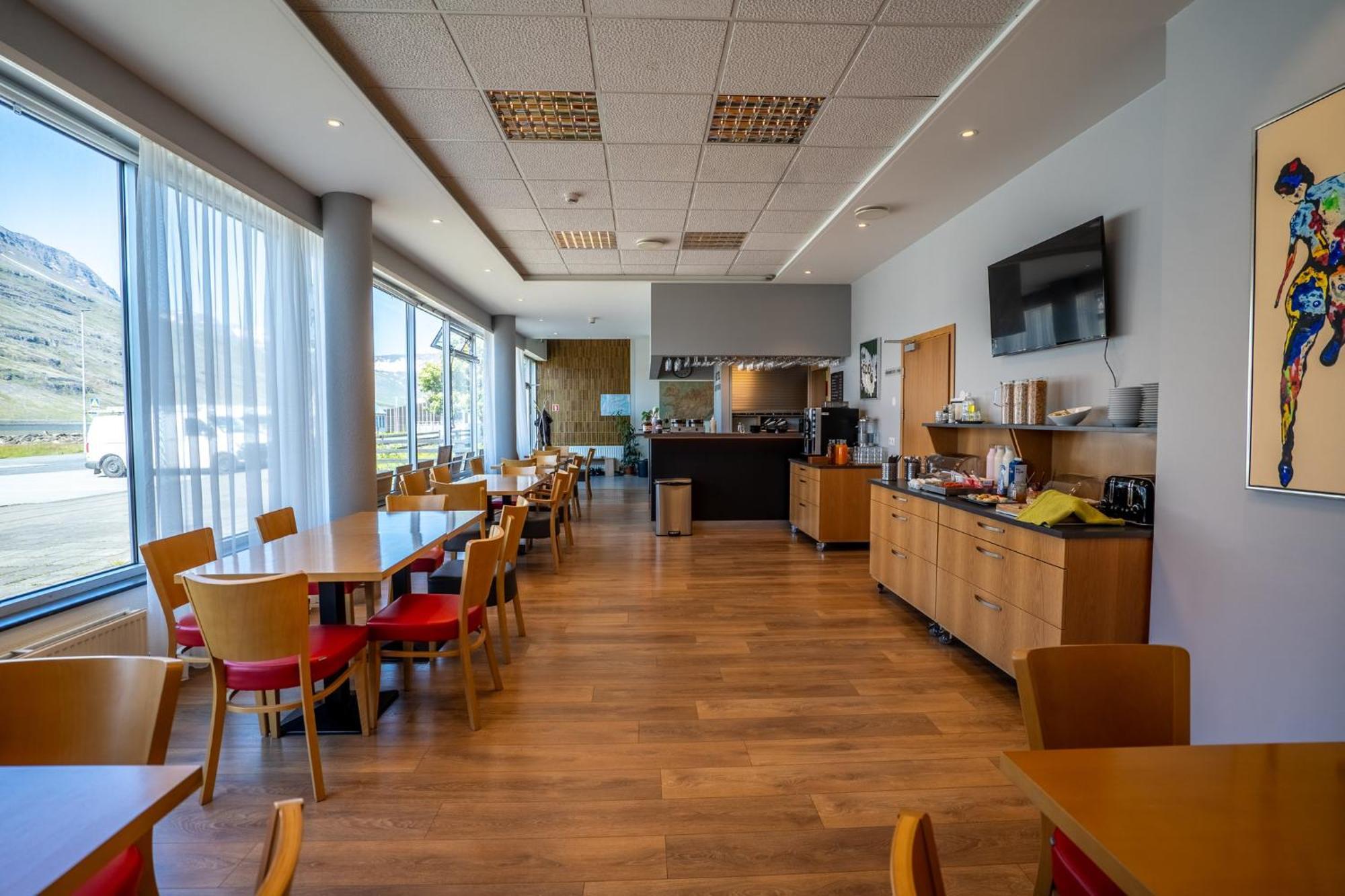 Hotel Eskifjoerthur Buitenkant foto