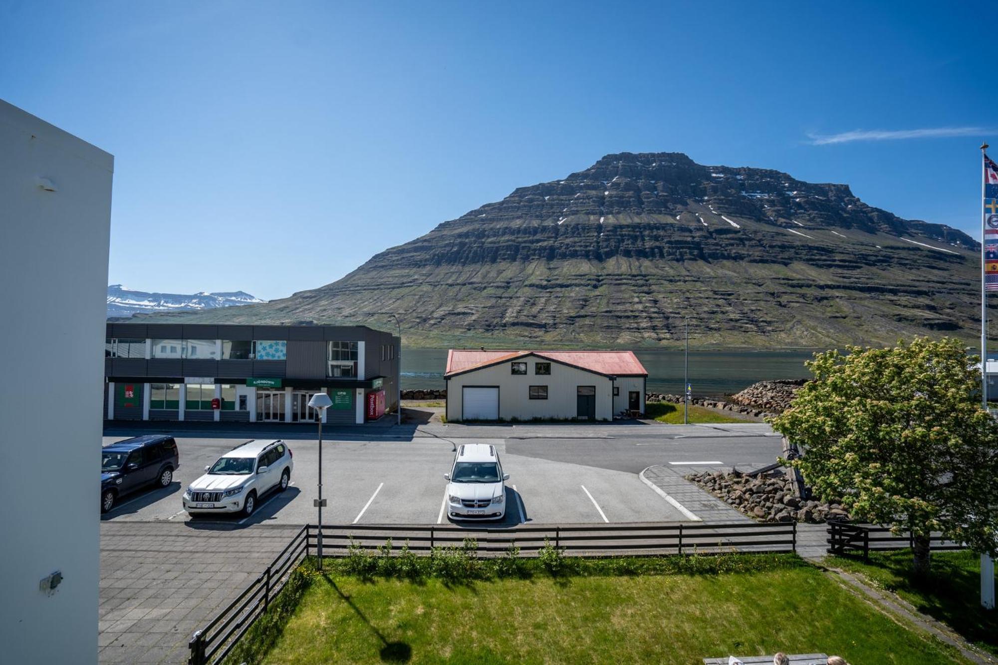 Hotel Eskifjoerthur Buitenkant foto