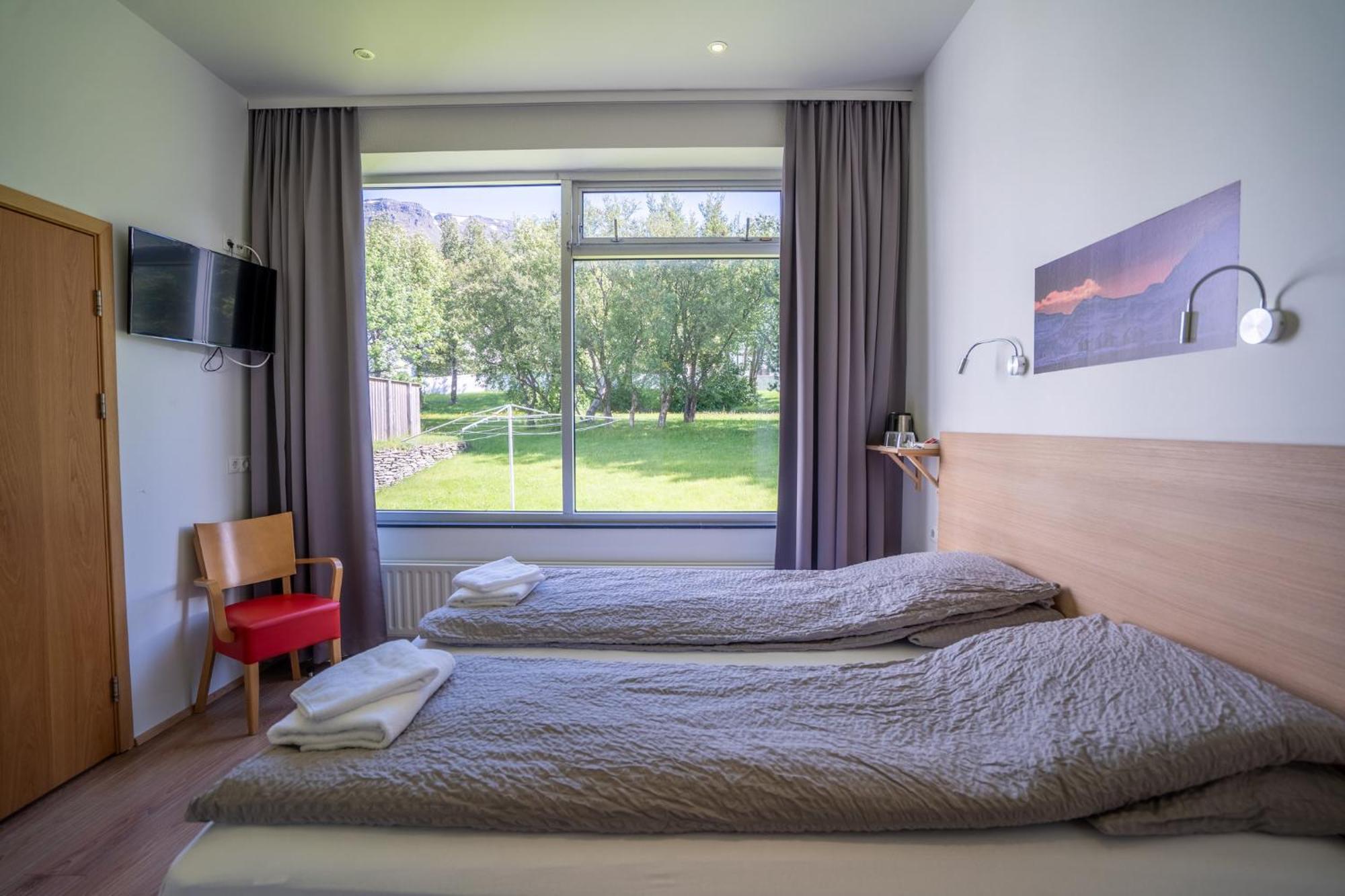 Hotel Eskifjoerthur Buitenkant foto
