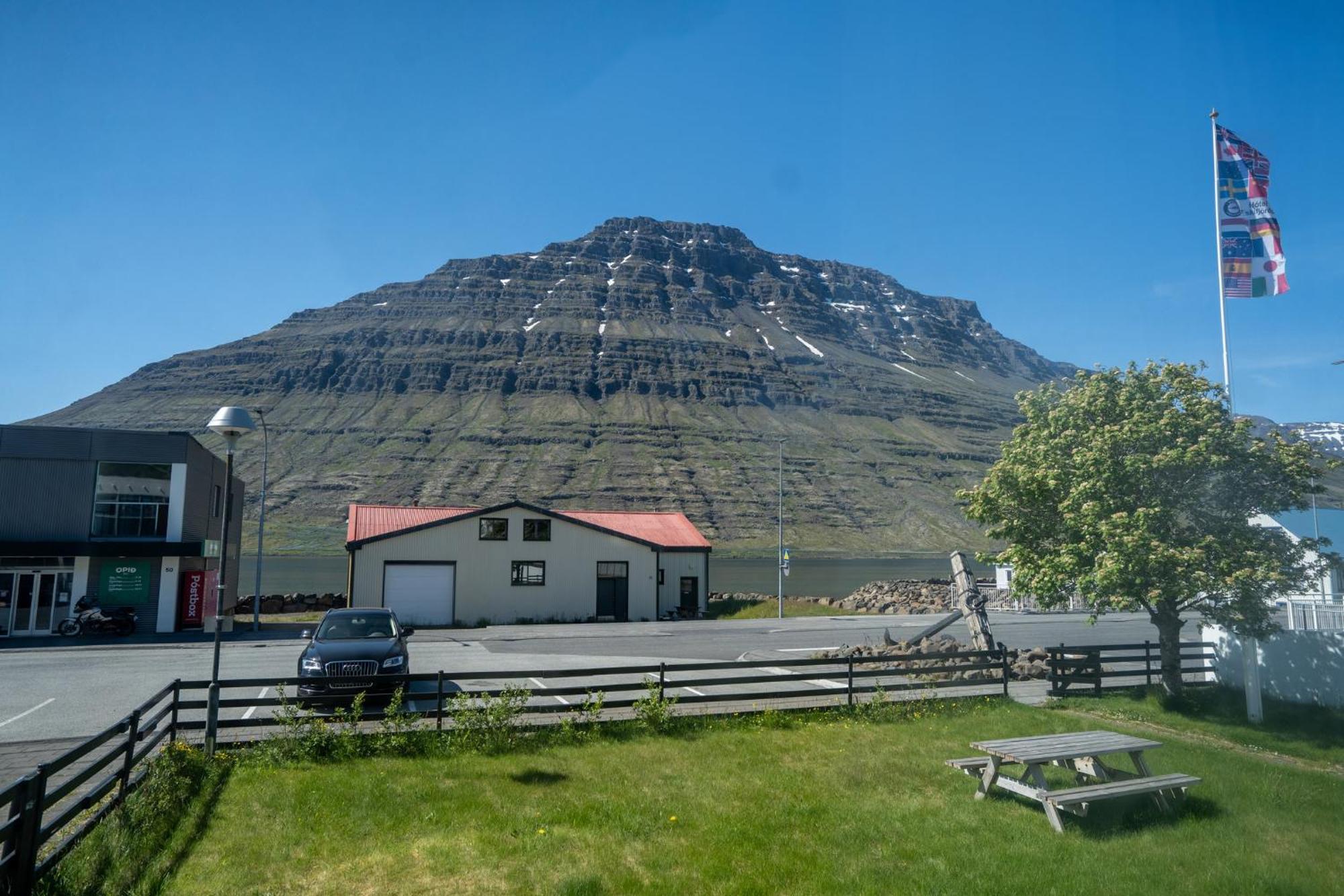 Hotel Eskifjoerthur Buitenkant foto